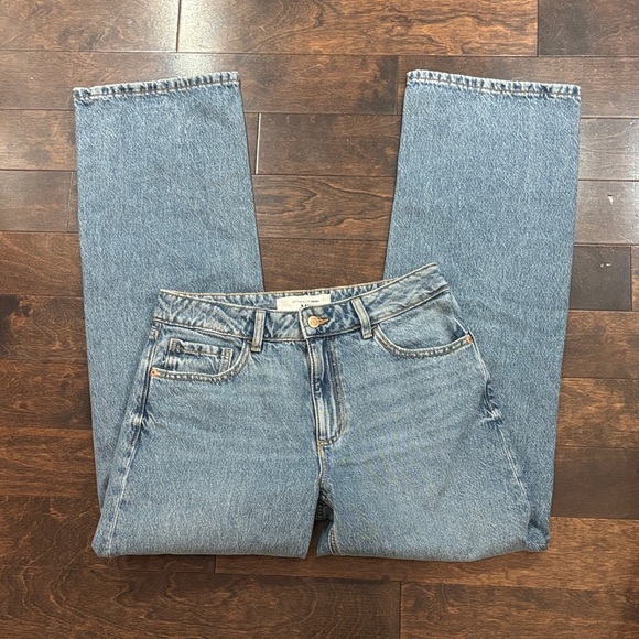 Dynamite | 2 | Mika Relaxed Straight Mid Rise Women's Jeans - Picture 5 of 8